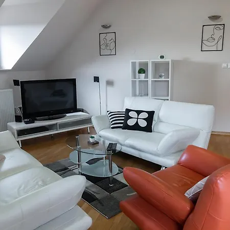 Suzana Iron's Apartment *