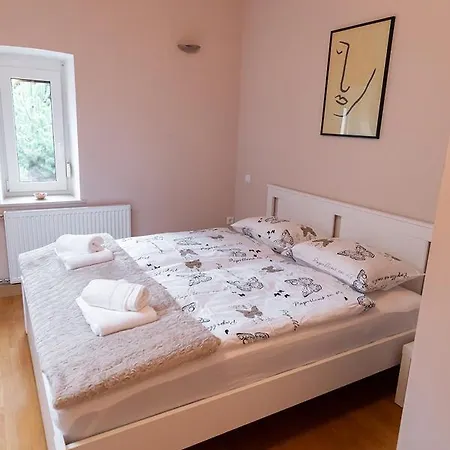 Suzana Iron's Apartment Ljubljana