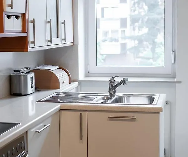 Suzana Iron's * Lubiana